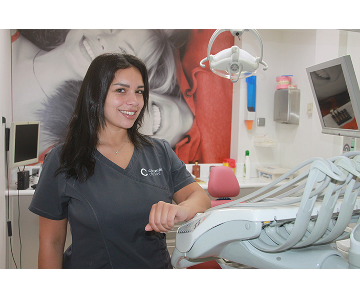 Aya El Kaisi - Equip Carreras Dental - Terrassa